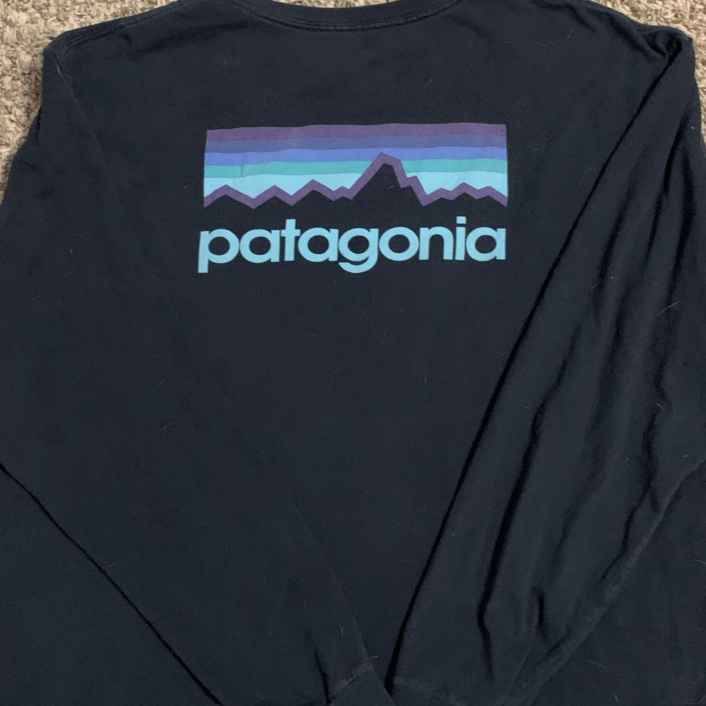 Men’s Patagonia Long Sleeve Shirt XL